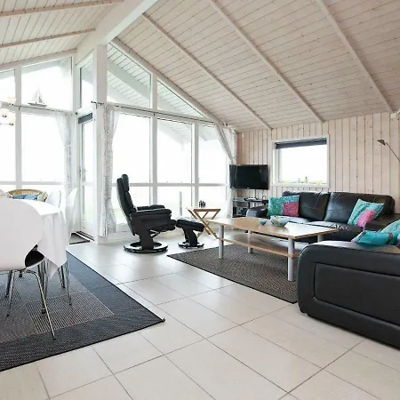 Three-bedroom Holiday In Orsted 7 Tatil Evi