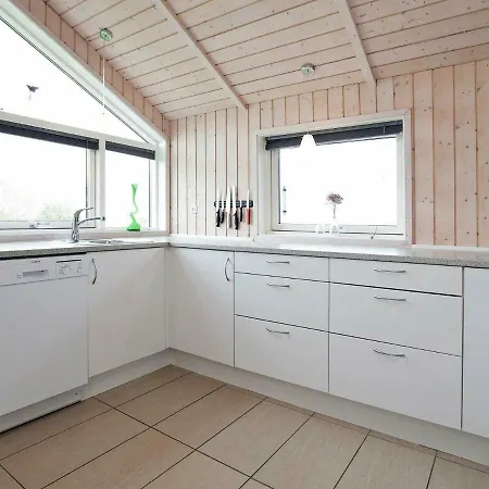 Three-bedroom Holiday In Orsted 7